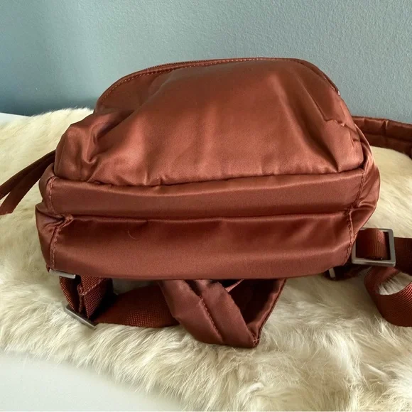 Vera Bradley Women’s Nylon Mini Banbury Backpack - Picture 6 of 9